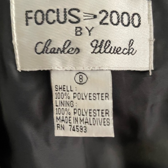 Woman’s Jacket - Picture 3 of 3